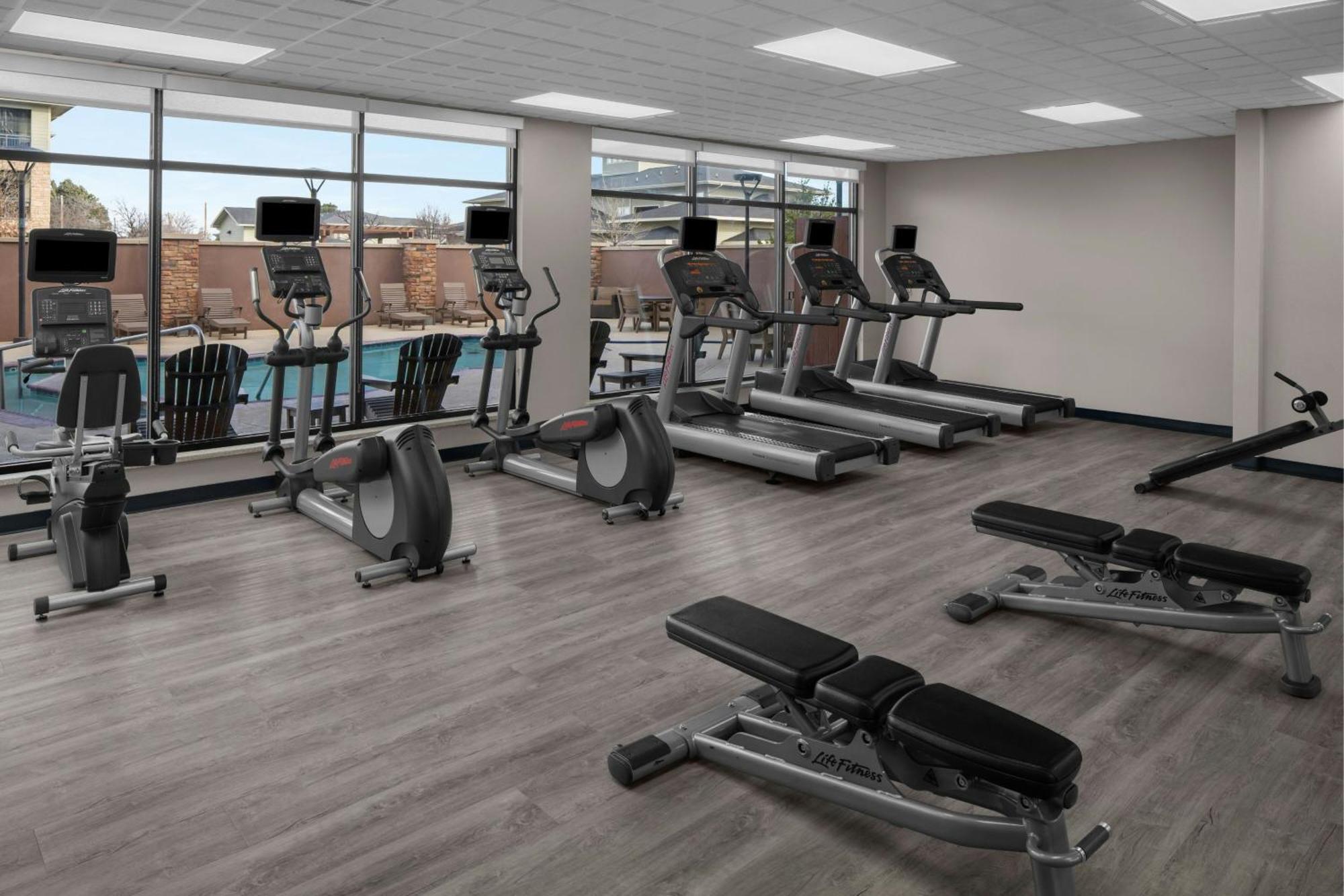 Towneplace Suites By Marriott הובס מראה חיצוני תמונה